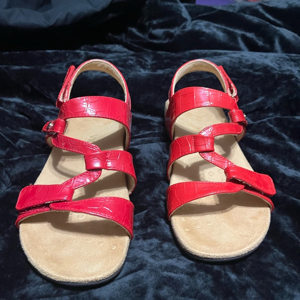 Vionic Red Back-Strap Adjustable Leather Sandals - image 6